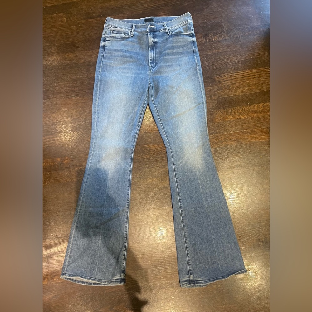 Mother High Waisted Weekender skimp jeans sz31